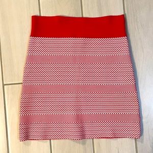 NWOT BCBG Bodycon Rayon/Spandex Skirt - Medium